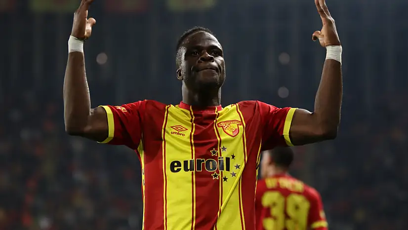 Göztepe'de Olaitan Beşiktaş yolunda