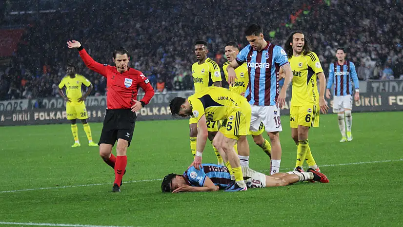 Kadıköy Rüzgârı Trabzon'da Esti: Fenerbahçe'den 3-2'lik Büyük Dönüş