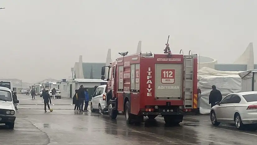 Konteyner kentte çıkan yangın korkuttu