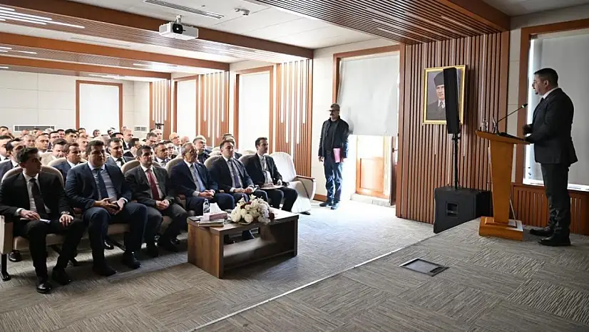 Malatya'da 'Yönetimde Beden Dili ve Etkili İletişim' semineri düzenlendi