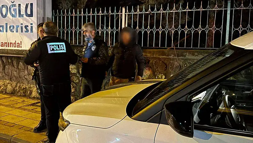 Malatya'da Mezarlıklarda Sıkı Denetim: Aranan Şahıs Yakalandı