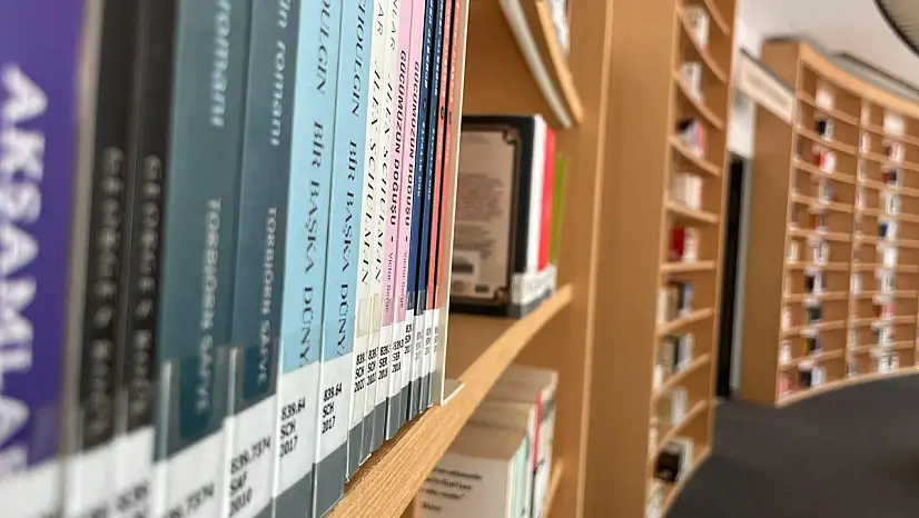 Roman, Felsefe, Tarih… Hepsi Bir Arada!