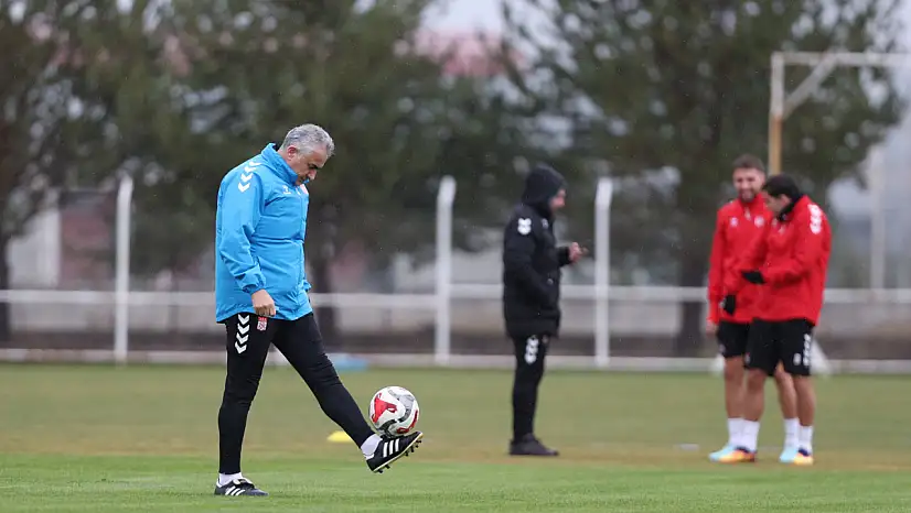 Sivasspor'da Çorum FK maçı hazırlıkları sürüyor
