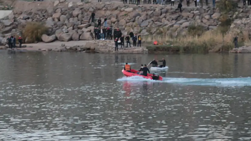 Terliğini Almak İsterken Akıntıya Kapılan Çocuk Kayıp