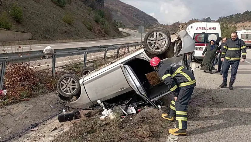 Tokat'ta kontrolden çıkan otomobil ters döndü: 5 yaralı