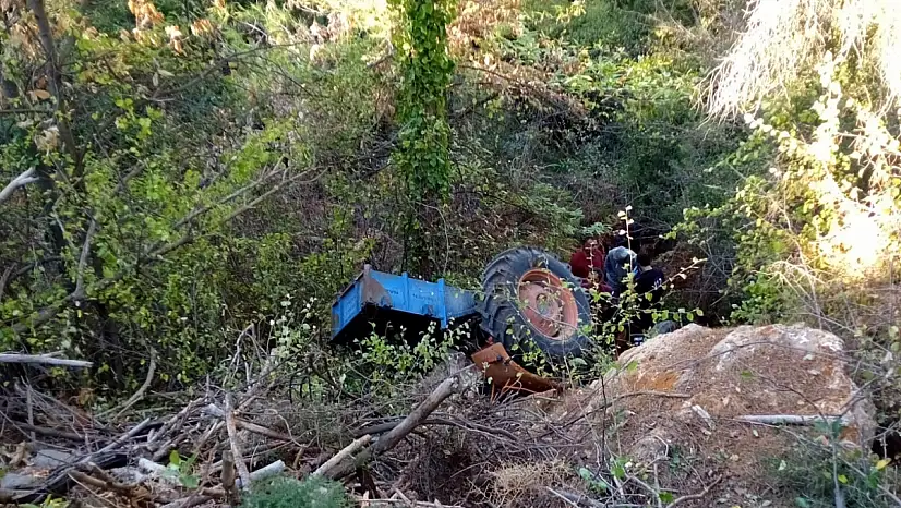 Traktör Altında Kalan Yaşlı Adam Hayatını Kaybetti