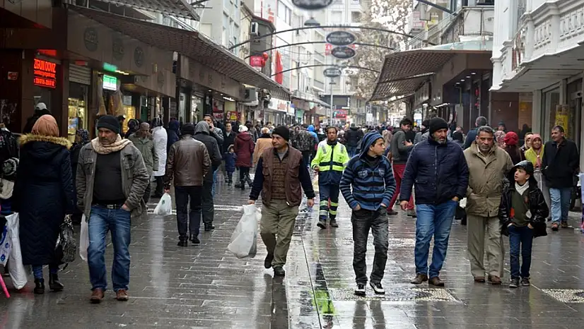 Türkiye Nüfusu 3 Ayda 155 Bin Kişi Arttı: İşte Dağılım