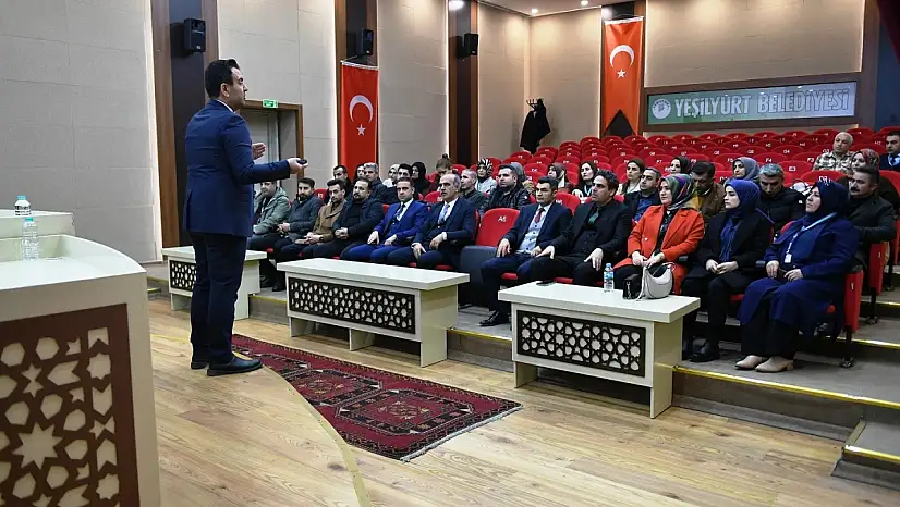 Yeşilyurt Belediyesi'nden eğitimcilere yönelik hizmet içi eğitim semineri