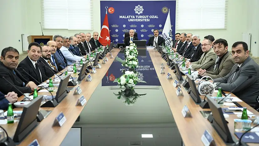 YÖK Başkanı Prof. Dr. Erol Özvar Üniversitemizi ziyaret etti.