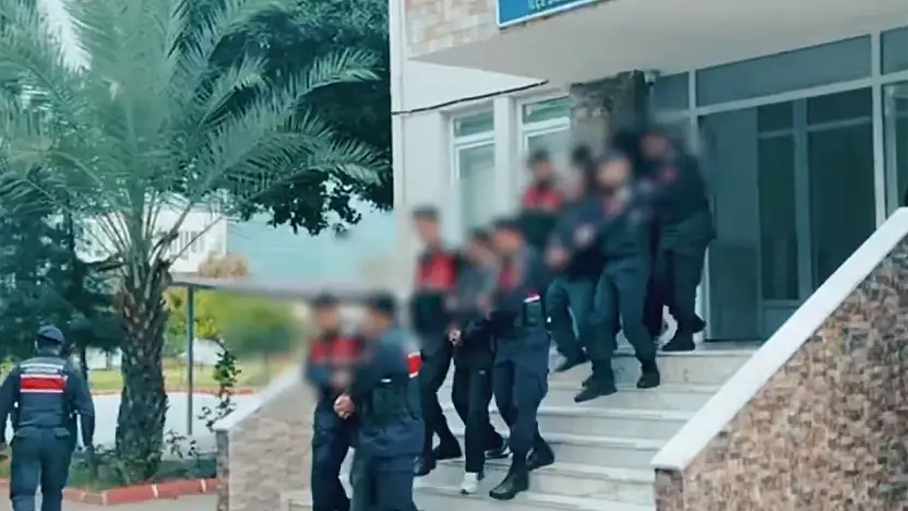 6 İlde Dev Operasyon: 2,4 Milyar TL'lik Suç Ağı Çökertildi