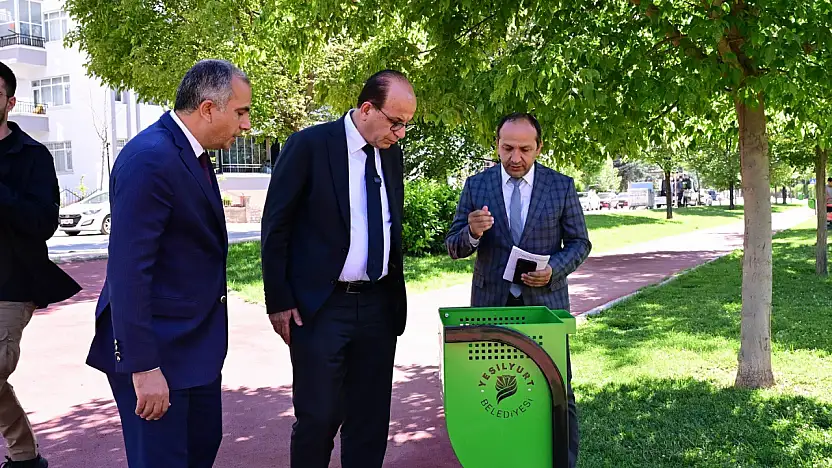 Başkan Geçit, Park Alanlarındaki Yenileme Hizmetlerini İnceledi