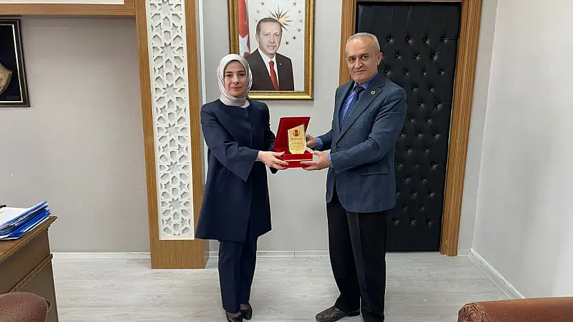 Başkan Zeki Dağ'dan Kaymakam Kutsal Baytak'a Takdir ve Teşekkür