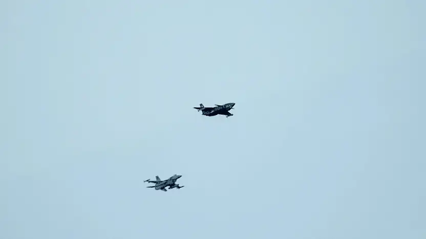 Bayraktar KIZILELMA'dan Tarihi Başarı: Hedef F-16'ya Tam İsabet!