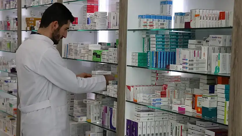 Cebinizden Çıkmayacak! SGK Hangi 12 İlacı Listeye Aldı?