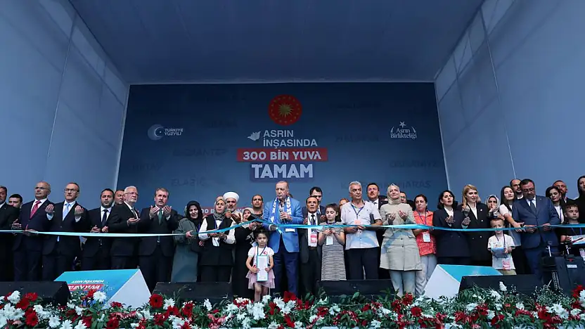 Cumhurbaşkanı Erdoğan Her 3 Depremzededen 2'si Artık Yeni Yuvasında