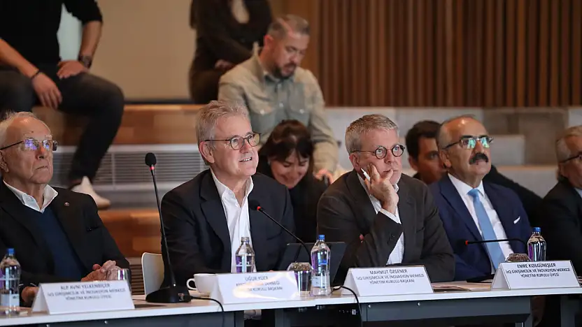 Eğitimciler Dijital Deneyim Merkezi İçin Buluştu