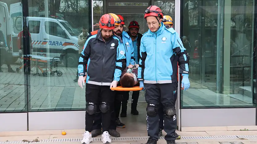 Elazığ'da deprem ve yangın tatbikatı gerçekleştirildi