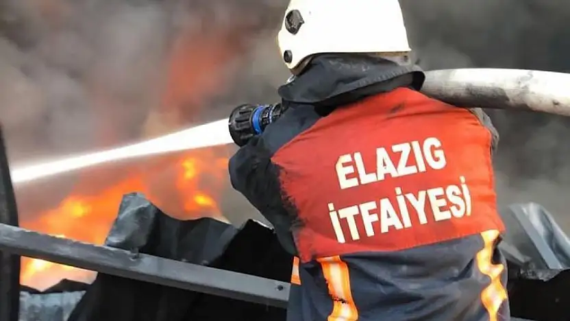 Elazığ itfaiyesi bin 482 yangına müdahale etti