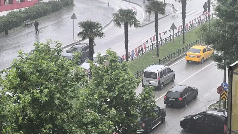 Gök Gürüldeyecek Rüzgâr Şiddetlenecek! Hangi İller Etkilenecek?