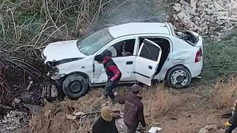 Köprüden Düşen Araçta 1 Ölü, 2 Yaralı