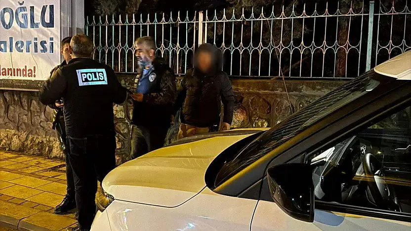 Malatya'da Mezarlıklarda Sıkı Denetim: Aranan Şahıs Yakalandı