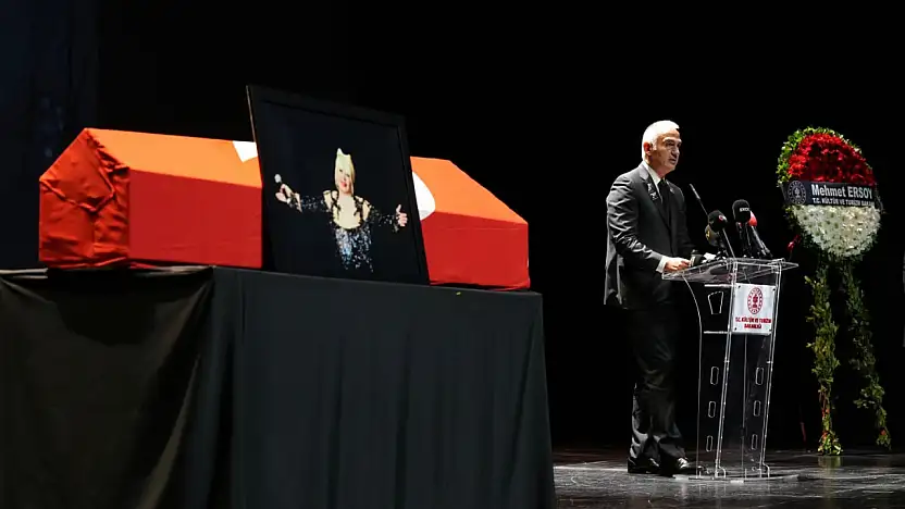 Muazzez Abacı için AKM'de tören düzenlendi