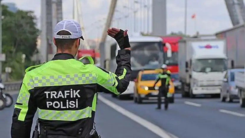 Trafikte Cezalar Yağdı İşte En Sık Yapılan İhlaller