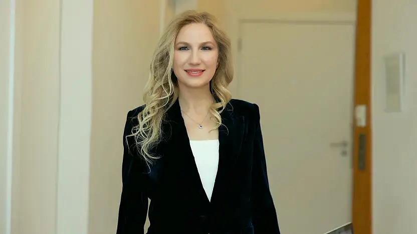 Yaz Ayında Göz Alerjileri Neden Olur? Nelere Dikkat Edilmeli?