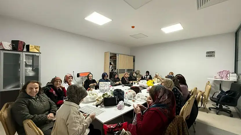 Yeşilyurt Belediyesi 'El Sanatları Kursları' kış günlerinin vazgeçilmezi oldu