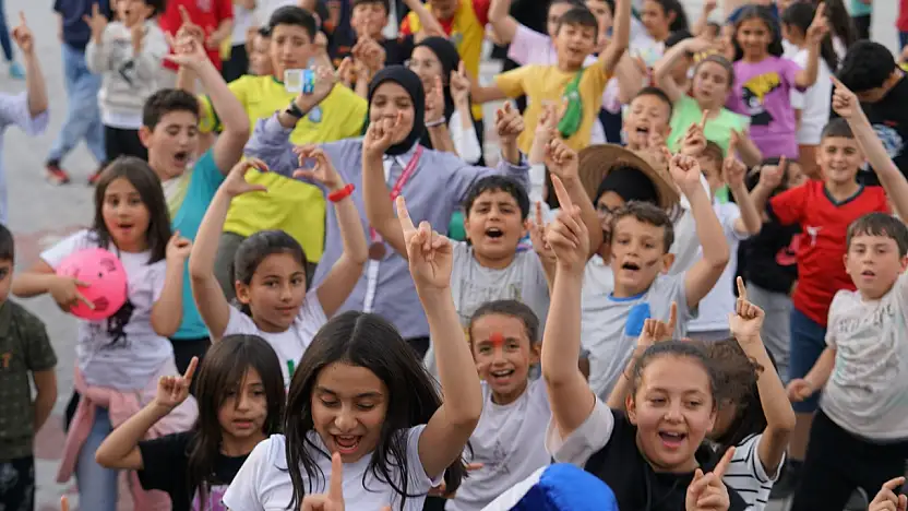 Yeşilyurt'ta Aile Şenliği Coşkusu! Binlerce Kişi Birlikte Eğlendi