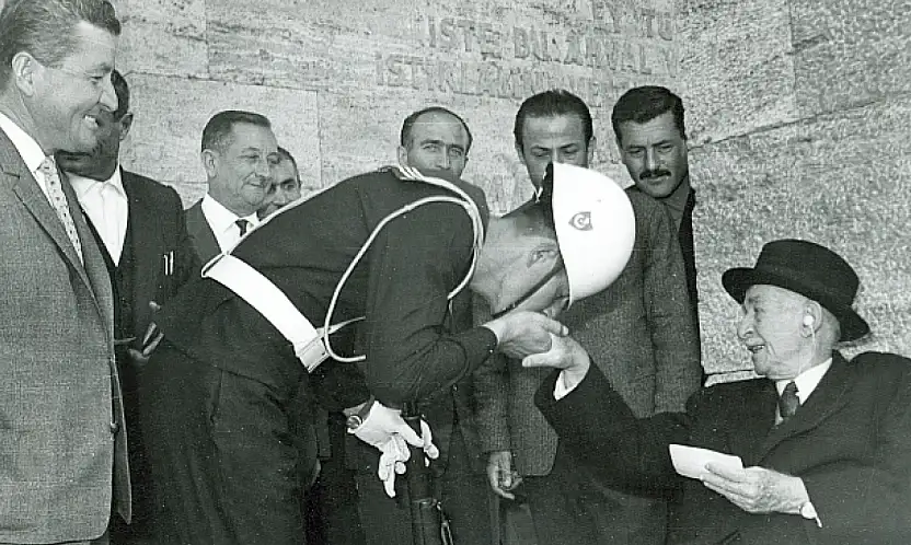 Ağbaba İnönü Cesur Onurlu Ve Dahiyane Bir Devrimciydi