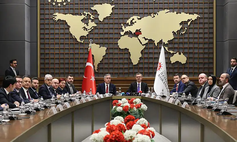 Basın sektörüne 7,5 milyar liralık KGF kefaleti