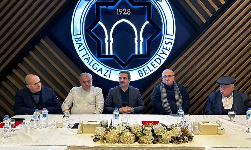 Başkan Taşkın'dan muhtarlarla istişare toplantısı