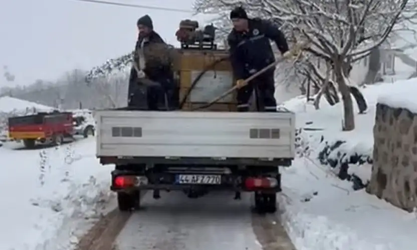 Darende'de kar alarmı