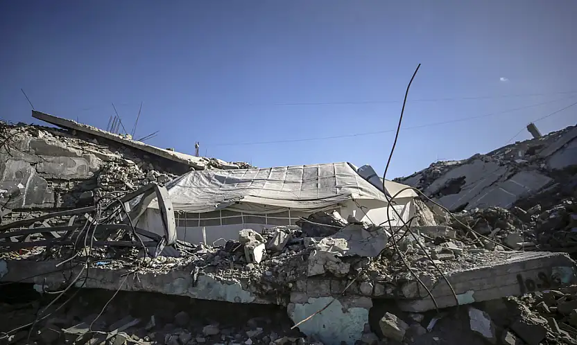 Gazze'de can kaybı 72 bin 49'a yükseldi