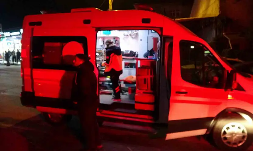 Dur İhtarına Uymayan Motosikletli Kaza Yaptı