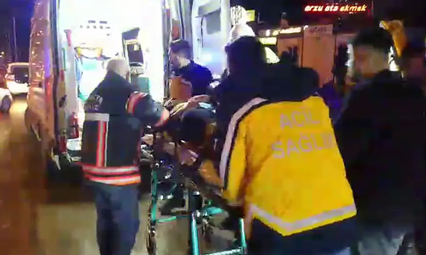 Malatya'da otomobil aydınlatma direğine çarptı: 1 ağır yaralı