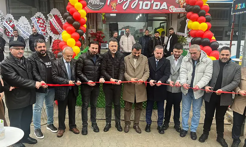 Malatya'da pizza10-Da açılışına yoğun katılım