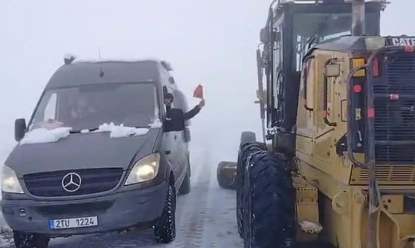 Malatya'da yağış sonrası mahsur kalan 4 turist kurtarıldı