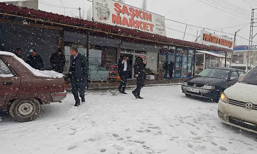 Malatya kırsalında kar yağışı etkili oluyor