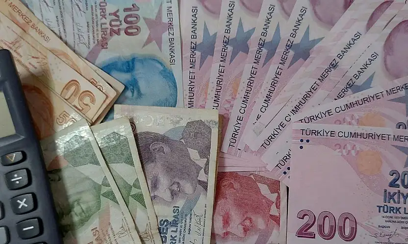 Memur ve Emekliler Ne Kadar Zam Alacak?