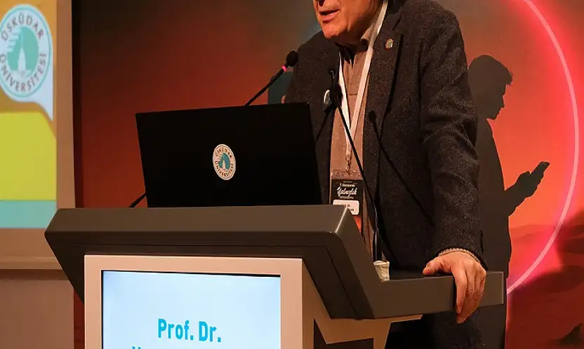 Prof. Dr. Tarhan: Dostluk duygusunu kaybettiğimiz için yalnızız