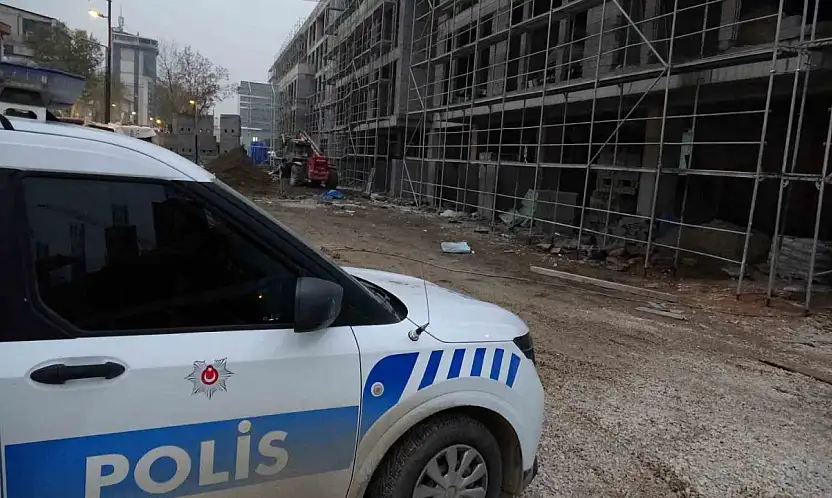 Spiral makinesiyle elini kesen işçi yaralandı