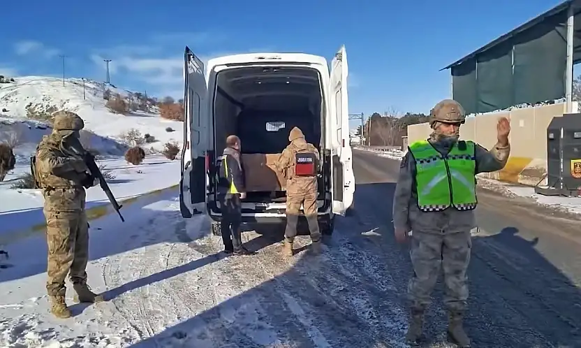 Türkiye Genelinde Göçmen Kaçakçılığına Büyük Darbe